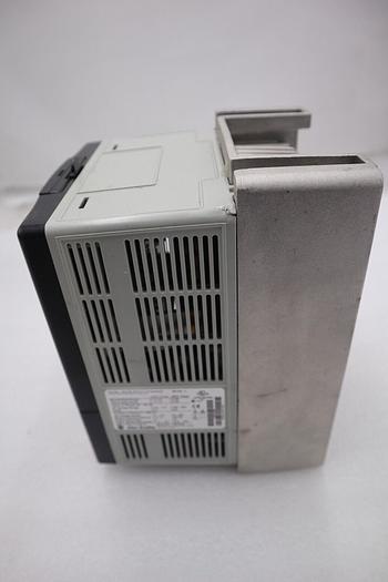 Allen-Bradley 20AD5P0A0AYNNNNN Power Flex 70 Adjustable Frequency Drive #1635