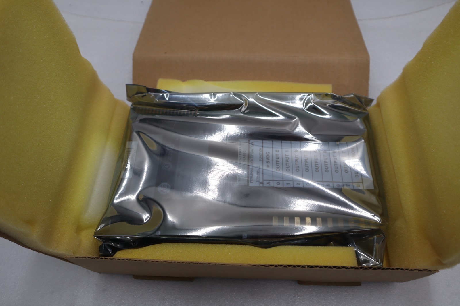Used ALLEN BRADLEY 1771-OG OUTPUT MODULE  - ROCKWELL REMANUFACTURED - STOCK GF887