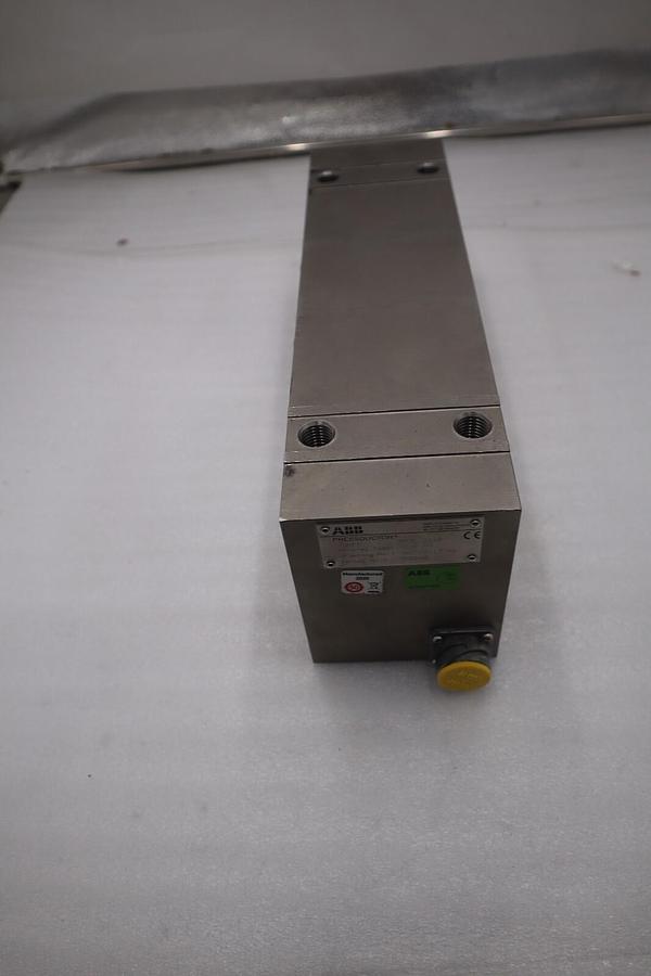 NEW ABB PFTL 101B/ PFTL101B Pillow Block Load Cell 10.0 KN STOCK GS17