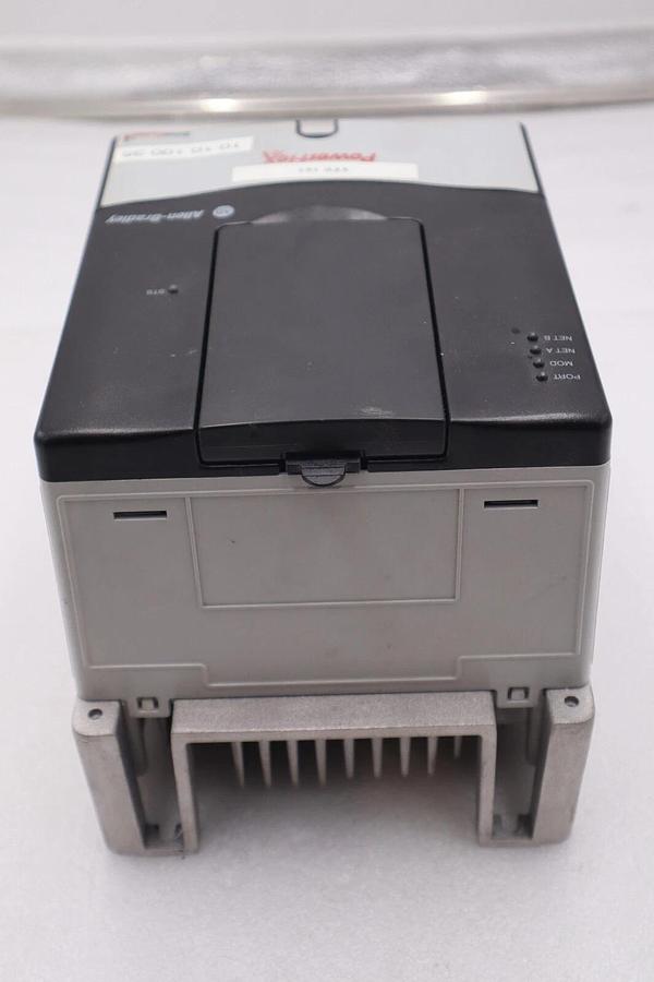 Used ALLEN BRADLEY 20AD2P1A0AYNAEG0 POWERFLEX 70 ADJUSTABLE FREQUENCY AC DRIVE #2947