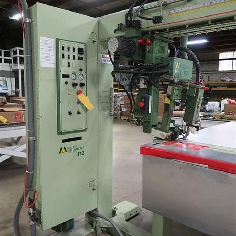 Used 22' MILLER WELDMASTER MODEL 112SB SEAM WELDER