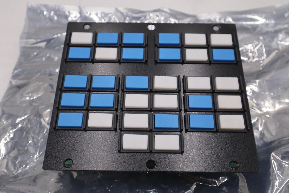 Used NEW CTC MLS-1132 LIGHTED PUSHBUTTON MODULE IPS 2000,MLS LOGIC BD0060-0101 #G249A