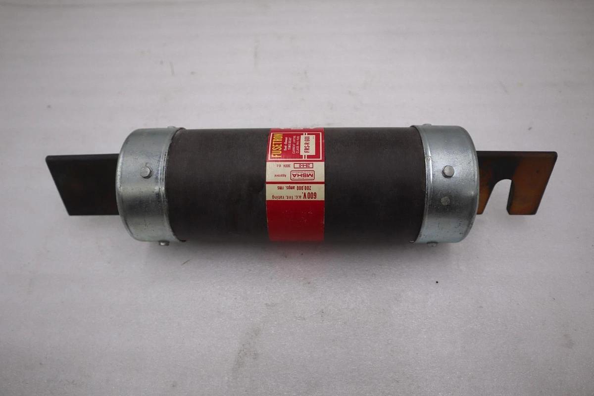Used Bussmann FRS-R-600/ FRS-R 600 600A 600VAC Fuses - STOCK 5818A