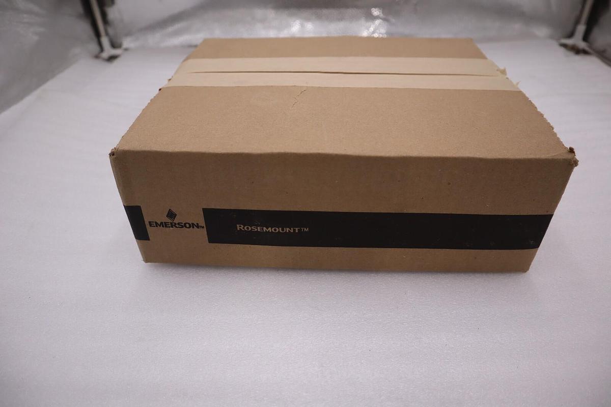 EMERSON ROSEMOUNT 3535B30G04 ADAPTOR PLATE ASSY STOCK #G-77