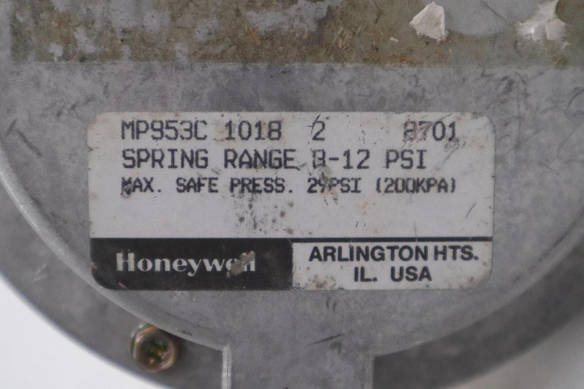 NEW OPEN BOX Honeywell MP953C 1018 2 Pneumatic Valve Actuator STOCK G997A