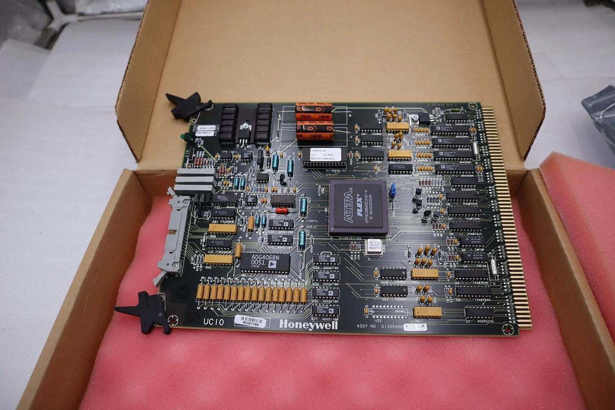 Used NEW IN BOX Honeywell  Assy No 51305406-001 REV H PC BOARD UCIO STOCK G65