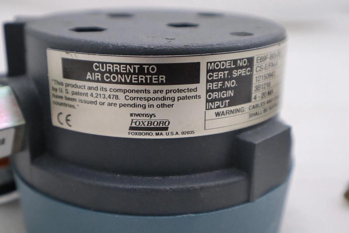 Used FOXBORO E69FB13RS AIR CONVERTER / PRESSURE REGULATOR B182C8N2LB STOCK #1703