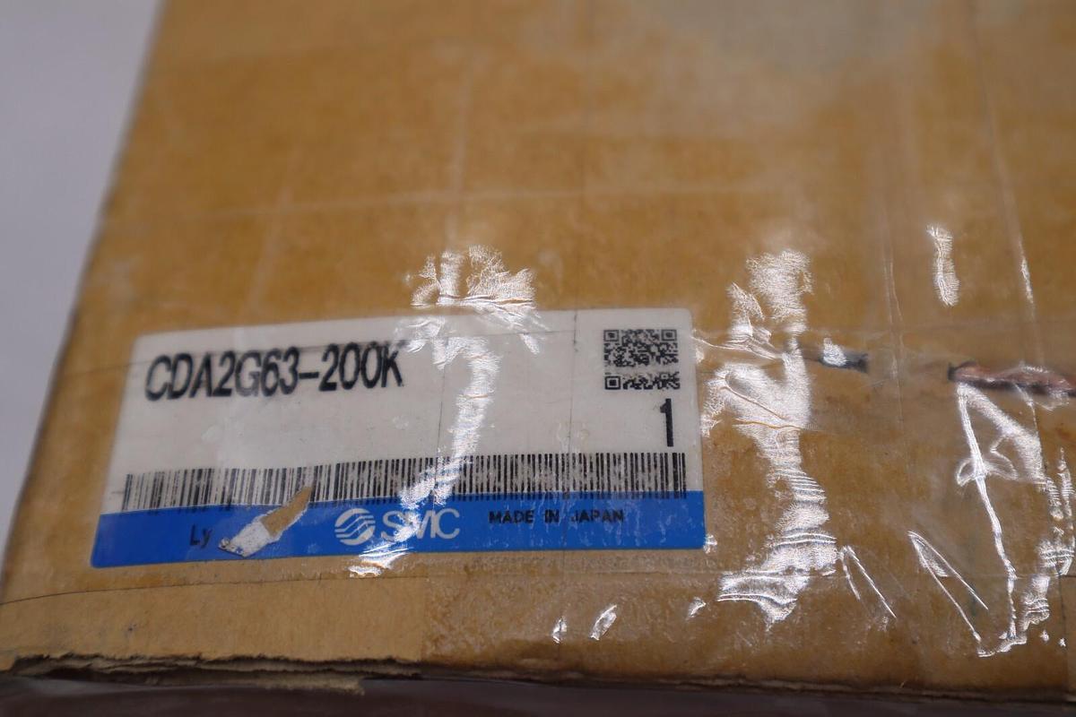 Used SMC CDA2G63-200K TIE ROD Cylinder #S-351