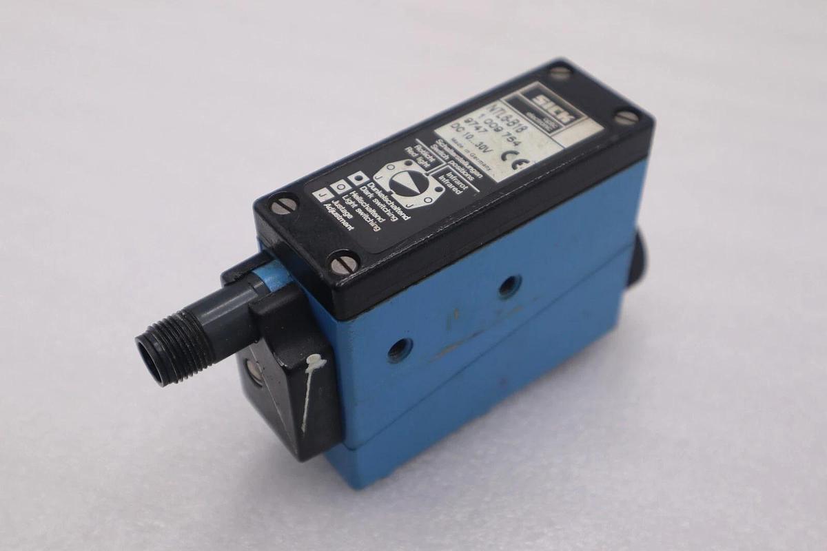Used SICK NTL6-B18 FIBER CONTRAST SENSOR PNP/NPN NO ANALOG OUTPUT STOCK 5260
