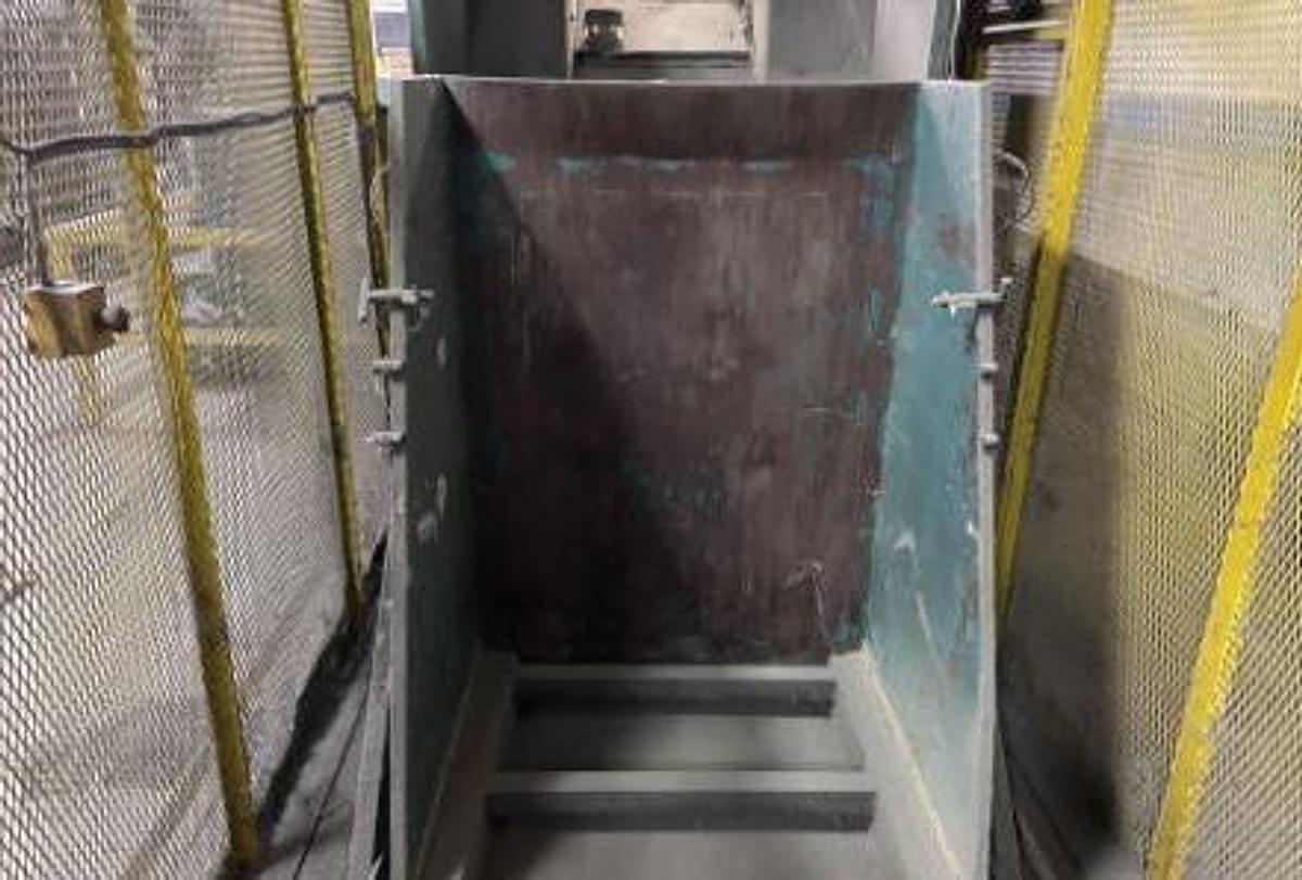 Used SELCO MODEL HLO-128A50T HORIZONTAL AUTOTIE BALER WITH CONVEYOR 50HP 8" CYLINDER