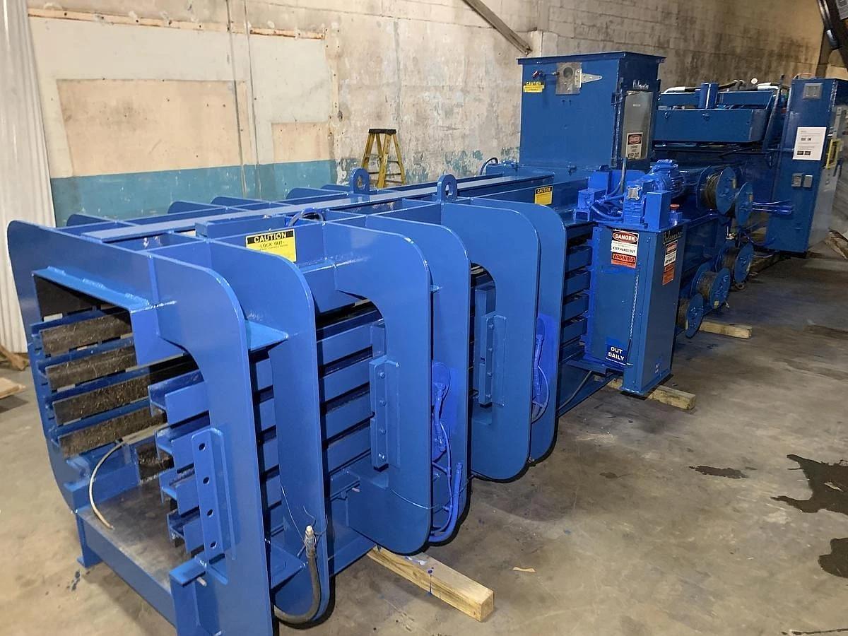 Used BALEMASTER HORITZONTAL AUTO TIE BALER 44100GL-10 TWIN 50 HP MOTORS 10" CYLINDER