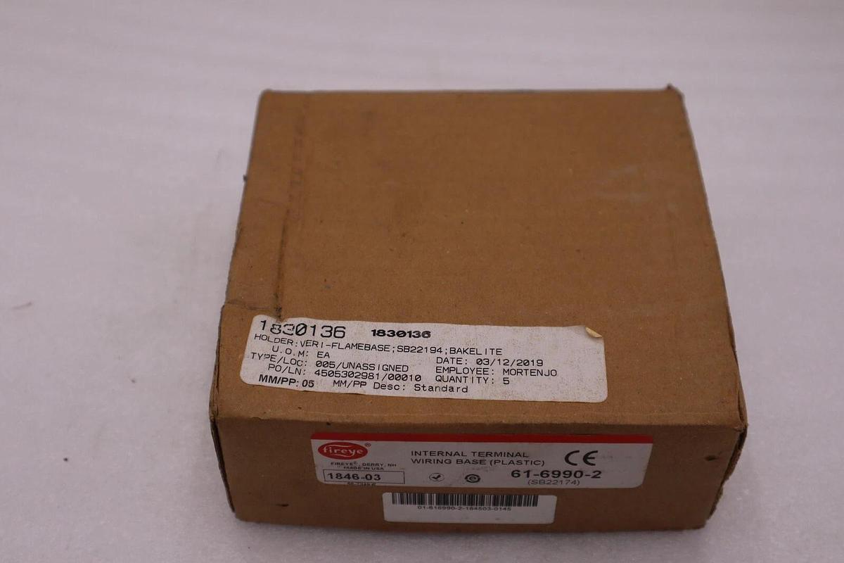 Used UTC FIRE & SECURITY COMPANY 61-6990-2 / 6169902 (BRAND NEW) STOCK H349A