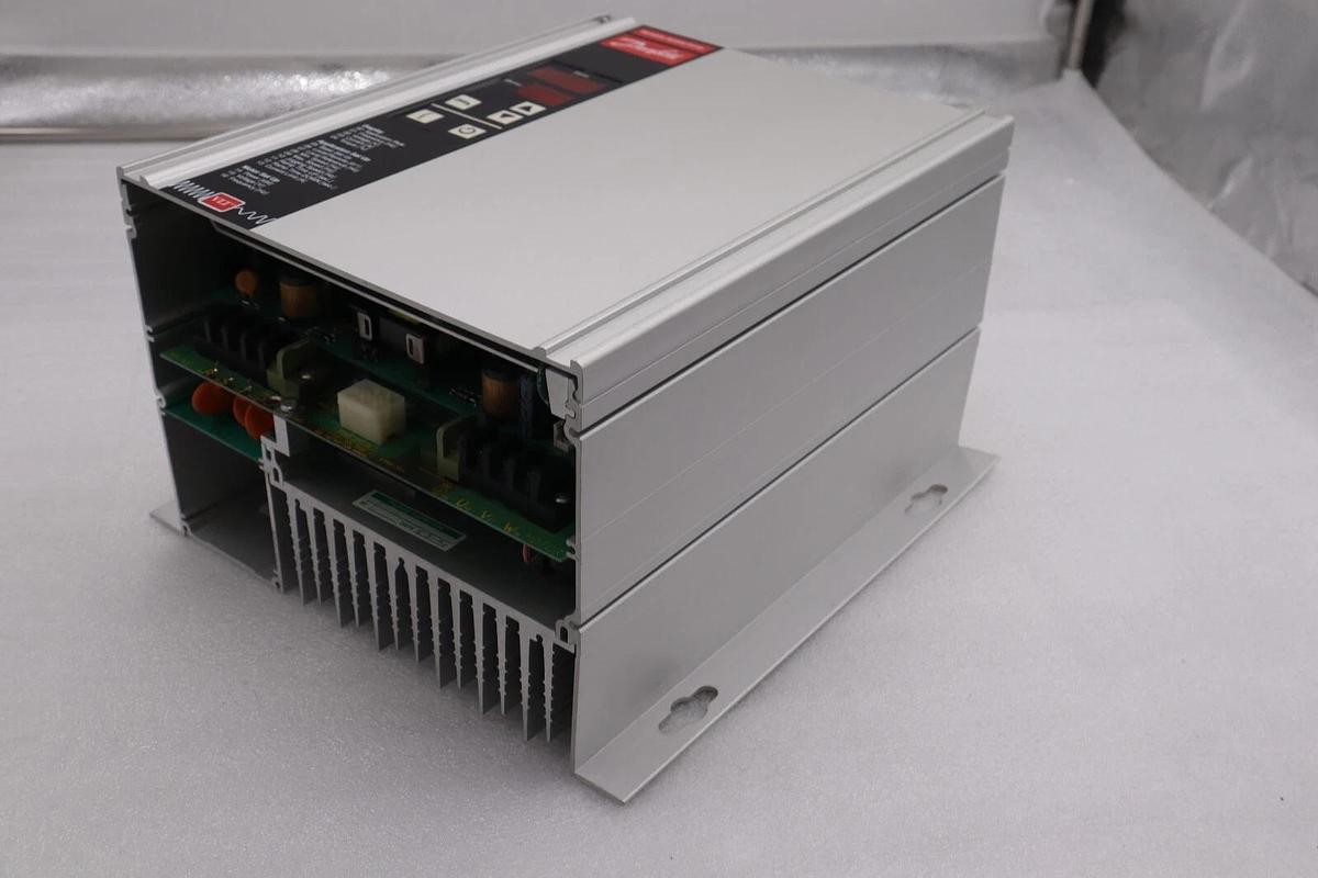 Danfoss 175L1018 VLT Type 3002 Variable Speed Drive NEW STOCK 2190