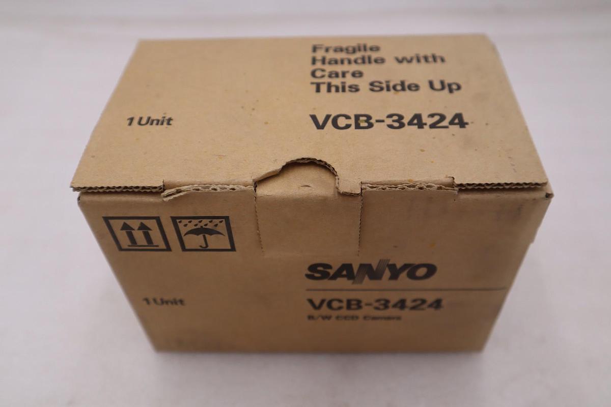 SANYO VCB-3424 VCB3424 B/W CCD Security Camera - NEW - STOCK GF1064