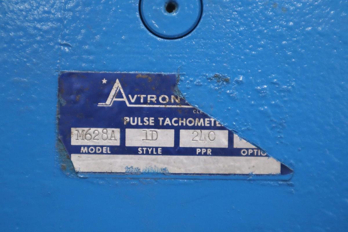 Used AVTRON M628A-1D-240-C PULSE GENERATOR - NEW OPEN BOX - STOCK GF923