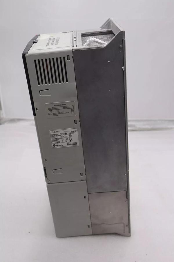 NEW ALLEN BRADLEY 20BD040A0AYNANC0 POWERFLEX 700 DRIVE VFD 30 HP 480 V STK 3121