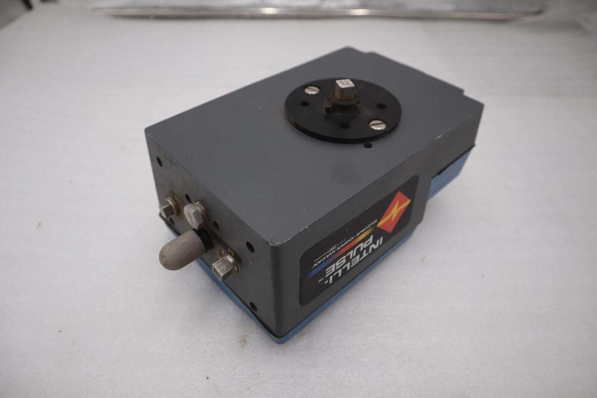 Used DeZURIK P80BNP INTELLI-PULSE ELECTRO-PNEUMATIC VALVE POSITIONER STOCK 5690A