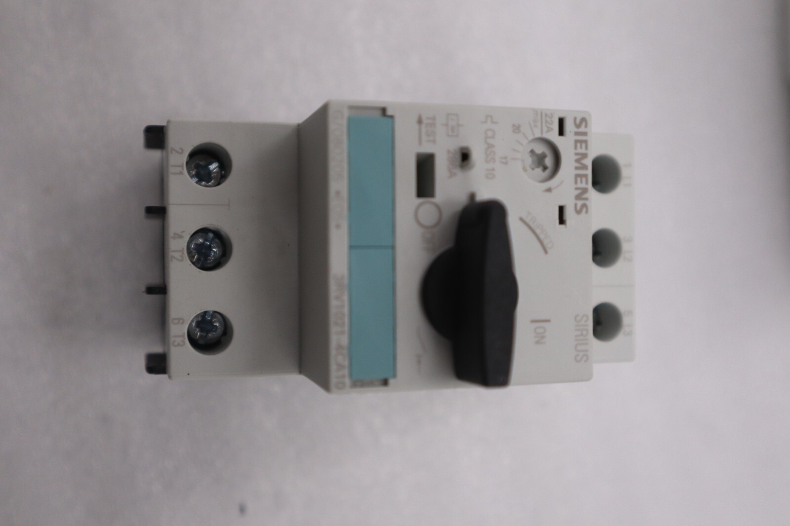 Used NEW OPEN BOX 3RV1021-4CA10 SIEMENS Circuit Breaker STOCK G533A