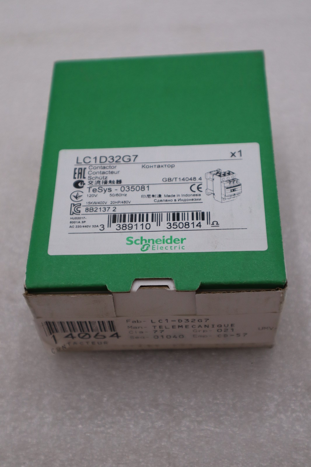 SCHNEIDER LC1D32G7 CONTACTOR STOCK #K-3915A