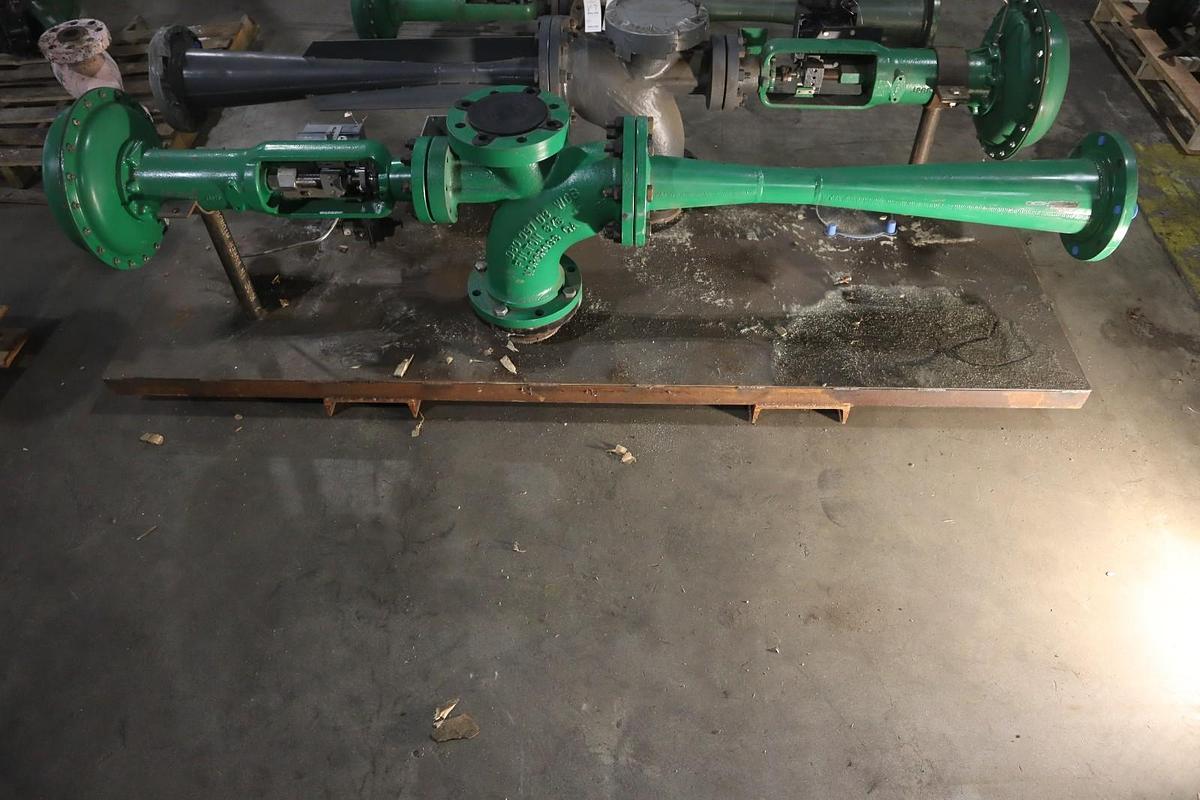 Used Fisher Control Valve Fulton Boiler Steam Valve With Pneumatic Actuator