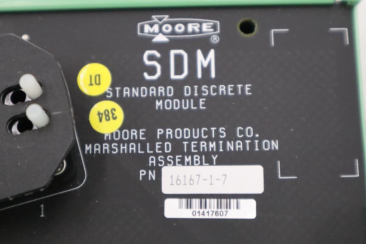 Used MOORE 16167-1-7 SDM Standard Discrete Module Termination Block STK H1484