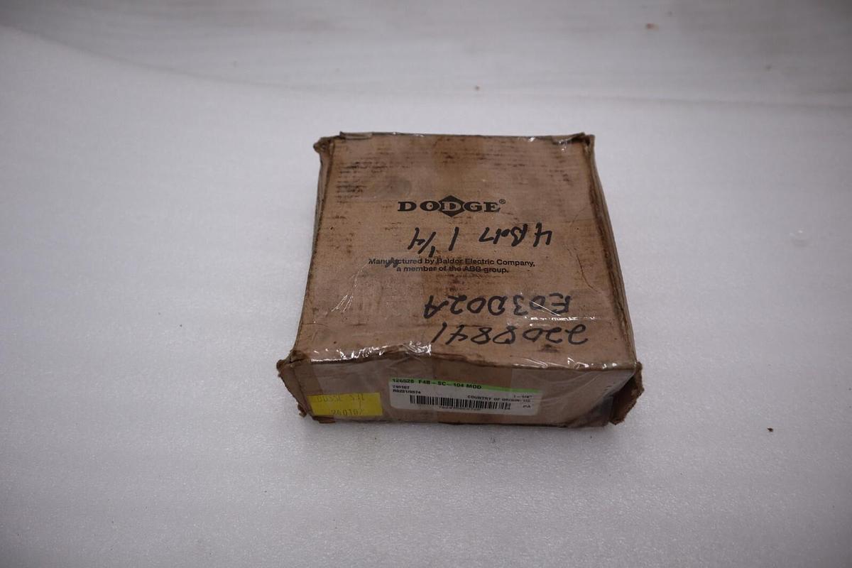 NEW DODGE 126528 F4B-SC-104 MOD FLANGE MOUNT BALL BEARING HOUSING STOCK H503A