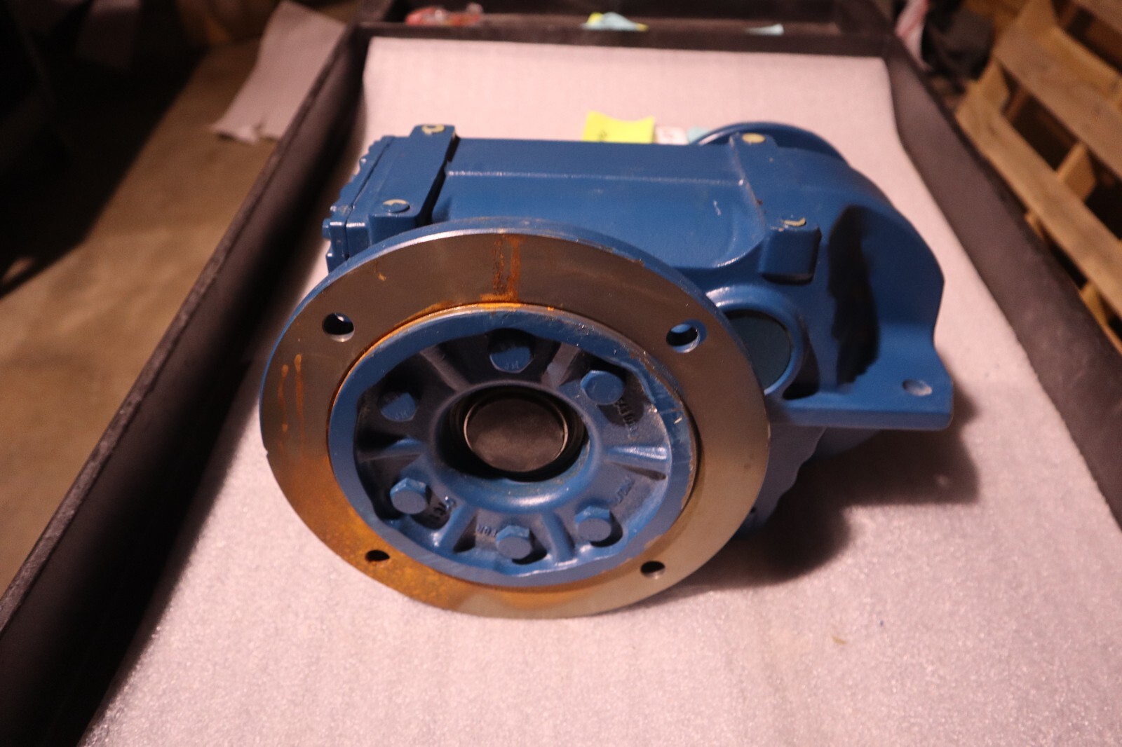 Used NEW SEW EURODRIVE FAF67 AM56/ FAF67AM56 GEAR BOX 1750RPM STOCK S-291