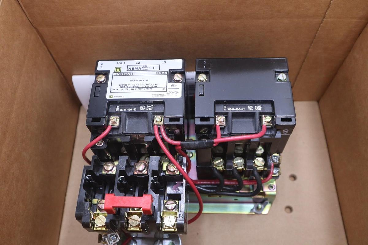 Used NEW OPEN BOX SQUARE D 8736SCO8V02S 600V REVERSING STARTER STOCK K455B