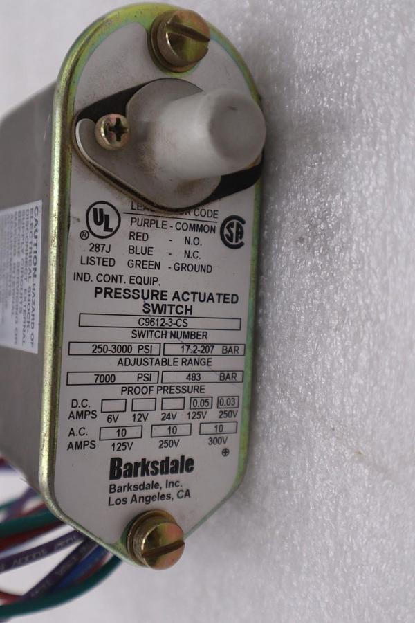 Used PRESSURE ACTUATED SWITCH C9612-3-CS STOCK NEW OPEN BOX #K-1946A