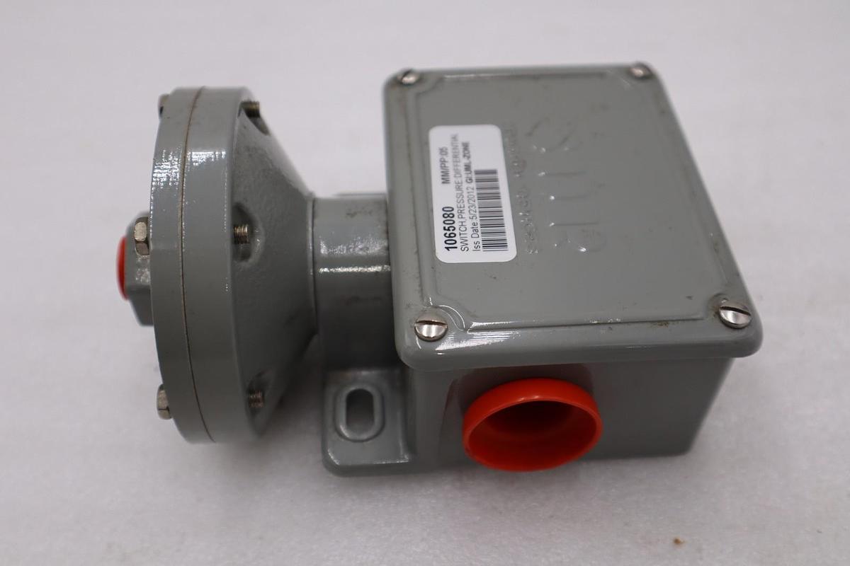 Used SOR 52NN-K117-P1-B1A PRESSURE SWITCH  200-400PSI STOCK H567A