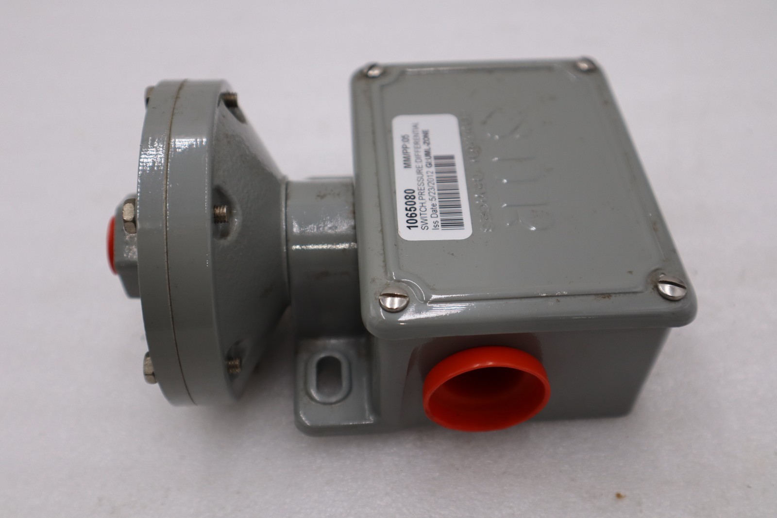 Used SOR 52NN-K117-P1-B1A PRESSURE SWITCH  200-400PSI STOCK H567A