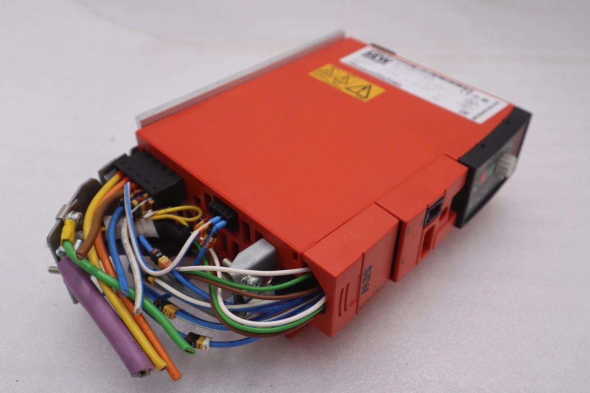 Used SEW Eurodrive MC07B0005-5A3-4-S0 MOVITRAC B STOCK H-798C