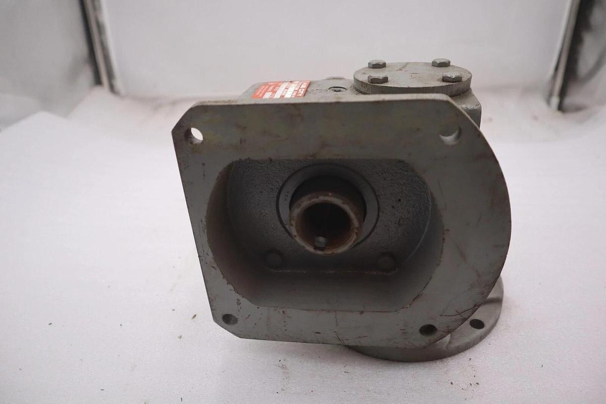 Used HUB CITY 0221-03661-217 MODEL 216 STYLE L GEAR REDUCER STOCK #M-62