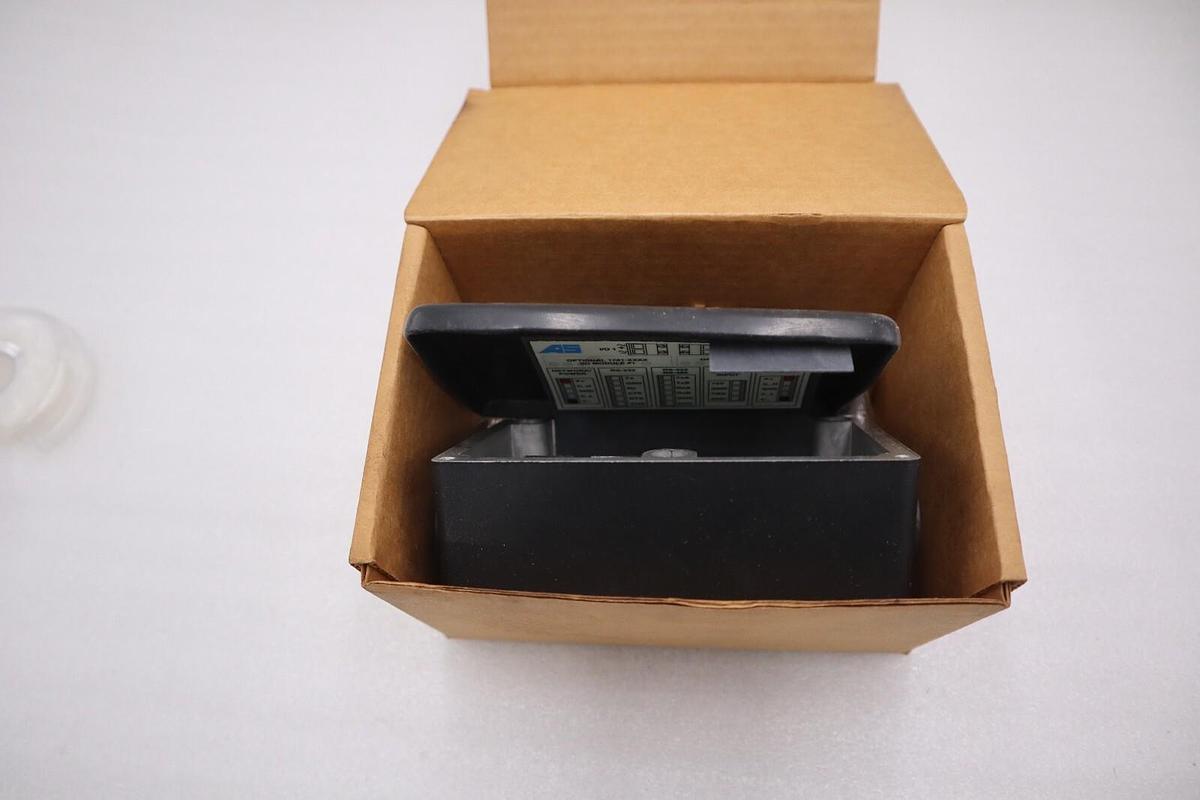NEW ACCU-SORT 2755-NB40 WIRING ADAPTER BASE 2755NB40 STOCK H224
