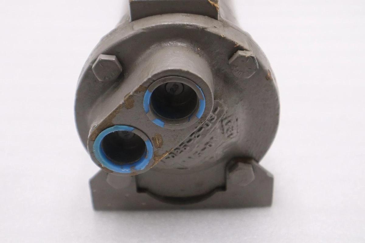 Used NEW Standard Xchange HCF SN503100332500 Tube Heat Exchanger STOCK 4817-A