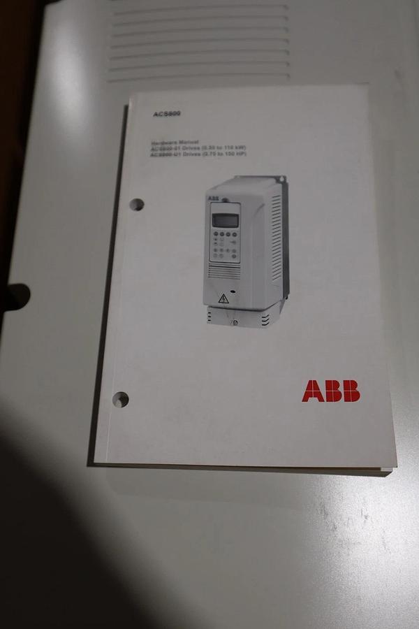Used 30 HP ABB ACS800-U1-0030-5+B056 / ACS800U100305+B056 DRIVE UNIT NEW STOCK CC-23