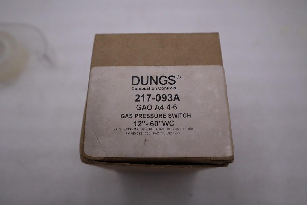 DUNGS 217-093A GAO-A4-4-6 COMBUSTION CONTROLS GAS PRESSURE SWITCH STK H563A