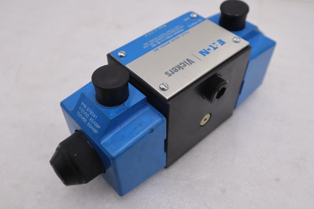 Used EATON/VICKERS,  DG4S4-016C-U-B-60 Hydraulic Pilot Valve NEW NO BOX STOCK GF544