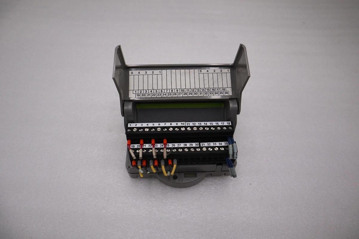 Used Giddings & Lewis M.1301.4145 R0 OUTPUT INPUT PLC MODULE STOCK 5143A