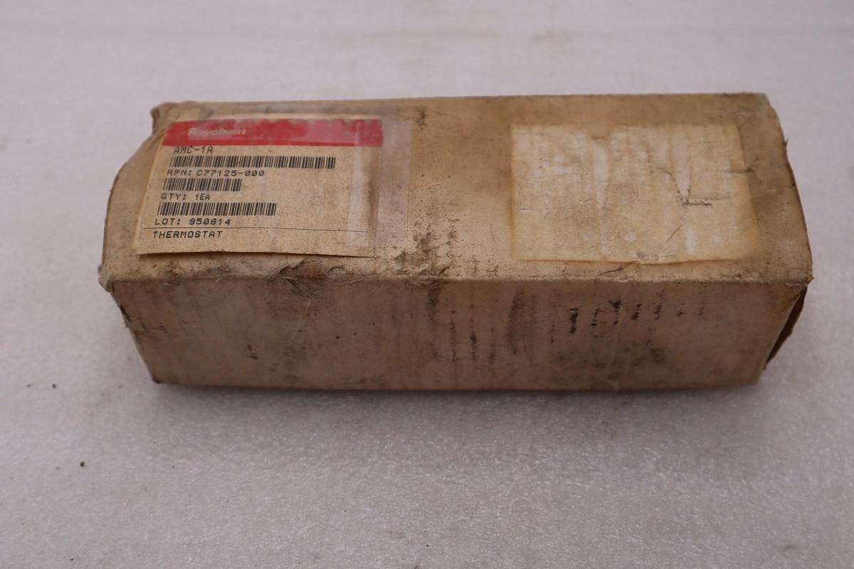 Used CHEMELEX Raychem AMC-1A Ambient-Sensing Thermostat C77125-000 NEW STOCK 1014B