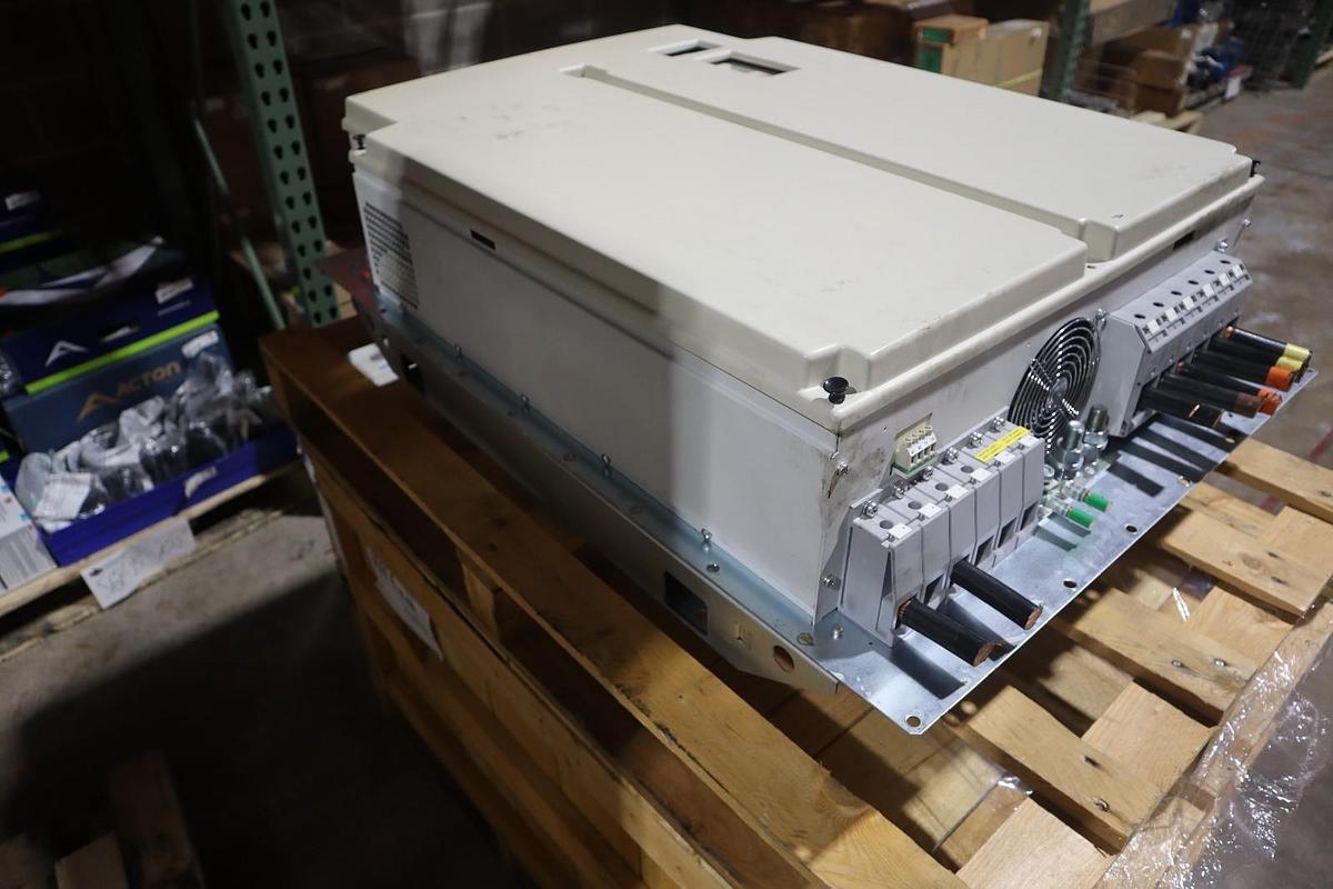 Used KEB AMERICA 30F5E1W-L20H COMBIVERT F5 Variable Frequency Drive 422 HP #SGF-209