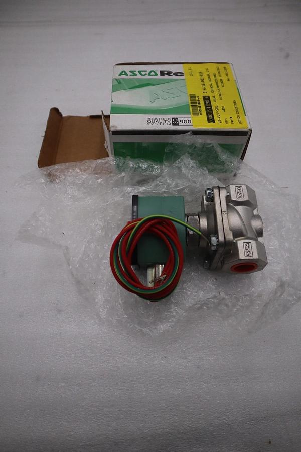 Used NEW IN BOX 1/2" ASCO 8210G030 Stainless Steel Solenoid Valve STOCK G573
