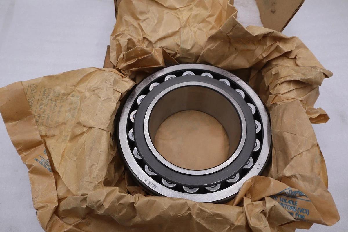 Used SKF 23220 CCK/W33 Spherical Roller Bearing - STOCK CC90