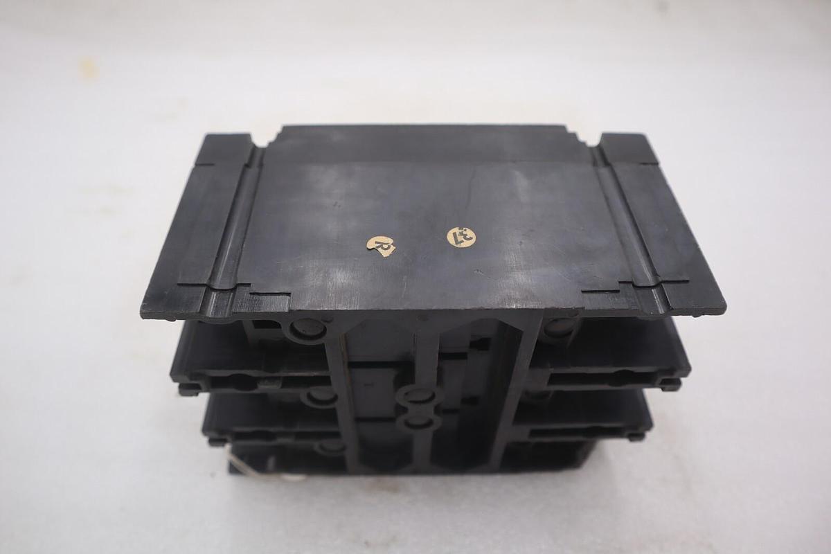 Used CUTLER HAMMER FC3040 FC 3P 600V 40 AMP CIRCUIT BREAKER STOCK #K-3723