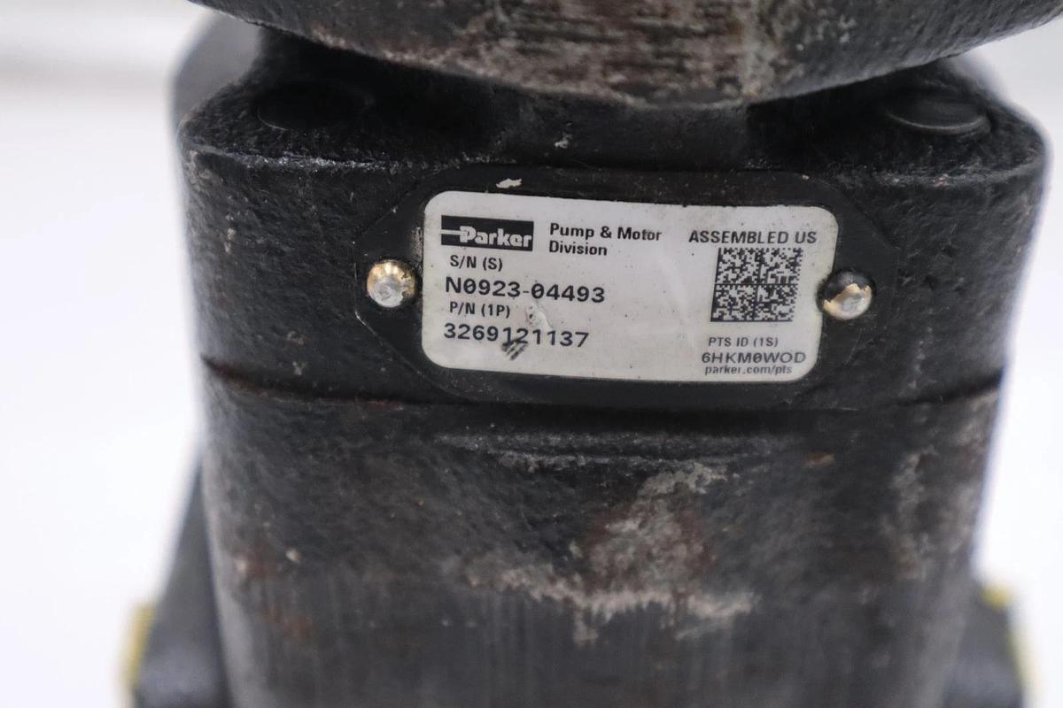 Used 3269121137 Parker Commercial Intertech Gear Pump STOCK H1833