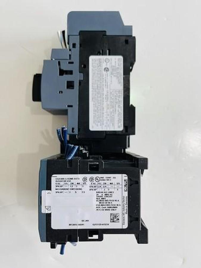 Used SIEMENS SIRIUS 3RV2011-0JA10 CIRCUIT / 3ZX1012-0RH21-1AA1/ 3RV2928-1K #K-856