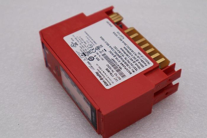 Used Allen-Bradley 1734-IB8S DIGITAL SAFETY INPUT MODULE POINT GUARD I/O STOCK 2411A