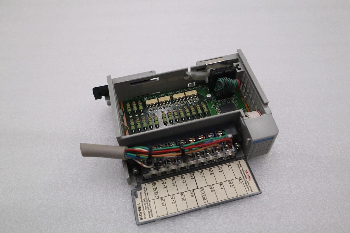 Used ALLEN-BRADLEY 1769-IQ16 SERIES A 16 PT. INPUT MODULE STOCK #K-1560C