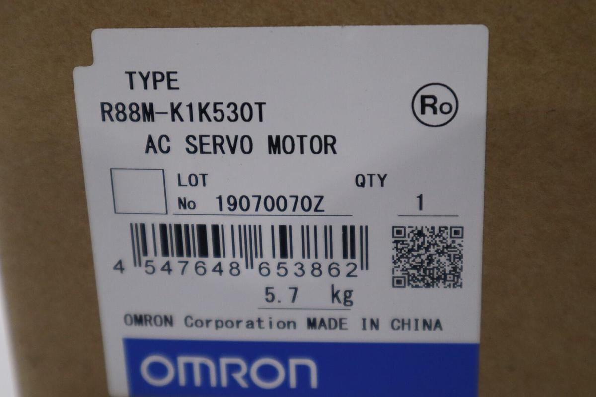 NEW OMRON R88M-K1K530T AC SERVO MOTOR OMNUC G5-SERIES STOCK 2302-D