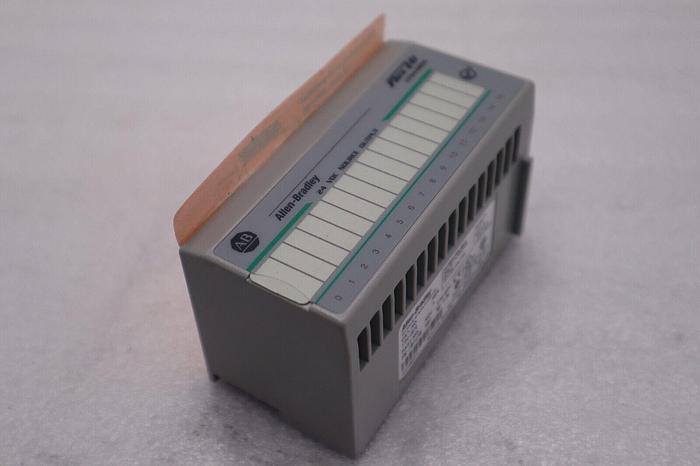ALLEN BRADLEY 1794-OB16 OUTPUT MODULE FLEX I/O DISCRETE 16 OUTPUTS STOCK B-1696
